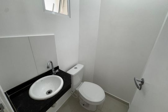 Lavabo de casa de condomínio para alugar com 2 quartos, 50m² em Gramado, Cotia