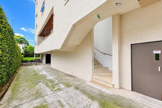 Área comum de apartamento para alugar com 2 quartos, 70m² em Independência, Porto Alegre
