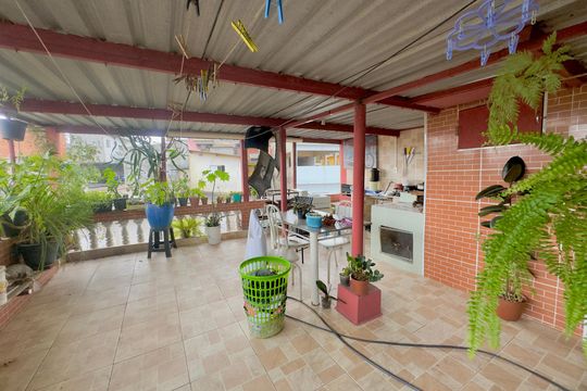 Área de Serviço de casa para alugar com 4 quartos, 125m² em Jardim Alvorada, Guarulhos