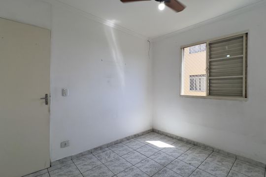 Quarto 2 de apartamento para alugar com 2 quartos, 57m² em Parque das Nacoes, Guarulhos
