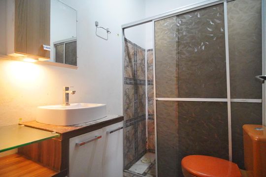Banheiro de casa para alugar com 3 quartos, 80m² em Jardim America, São Leopoldo