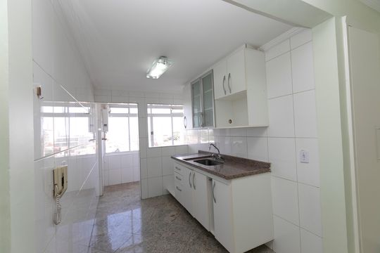 COZINHA de apartamento para alugar com 3 quartos, 99m² em Castelo, Campinas
