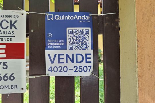 placa de casa à venda com 3 quartos, 320m² em Itaipu, Niterói