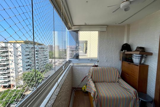 Varanda da Sala de apartamento à venda com 3 quartos, 74m² em Barra Olímpica, Rio de Janeiro