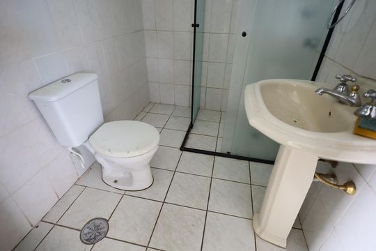 Banheiro Social de casa para alugar com 2 quartos, 90m² em Jardim das Flores, Osasco