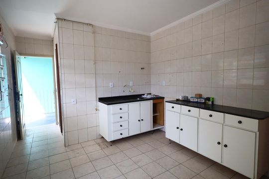 Cozinha  de casa para alugar com 2 quartos, 90m² em Jardim das Flores, Osasco