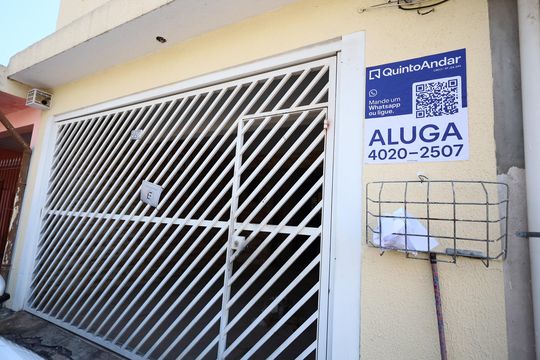 Fachada de casa para alugar com 2 quartos, 90m² em Jardim das Flores, Osasco
