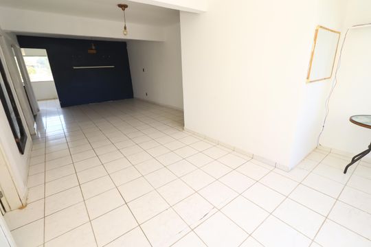 Apartamento para alugar com 2 quartos, 100m² em Narandiba, Salvador