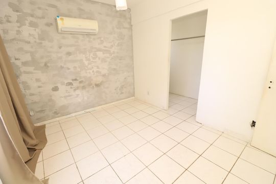 Apartamento para alugar com 2 quartos, 100m² em Narandiba, Salvador