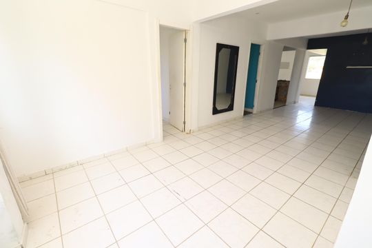 Apartamento para alugar com 2 quartos, 100m² em Narandiba, Salvador