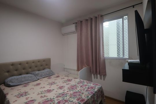 Quarto 2 de apartamento à venda com 2 quartos, 40m² em Mato Grande, Canoas