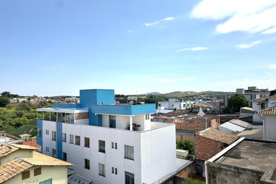 Vista da Rua de apartamento à venda com 3 quartos, 60m² em Europa, Contagem