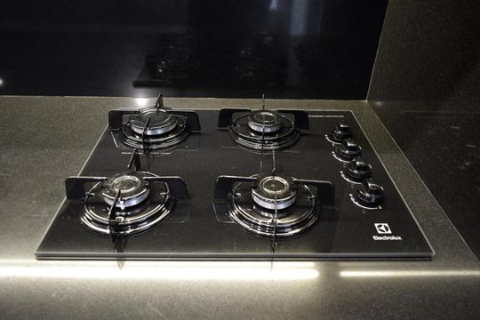 Cozinha de apartamento para alugar com 1 quarto, 45m² em Jardim Paulistano, São Paulo