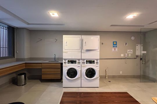 Área comum de kitnet/studio para alugar com 1 quarto, 37m² em Jardim Paulista, São Paulo