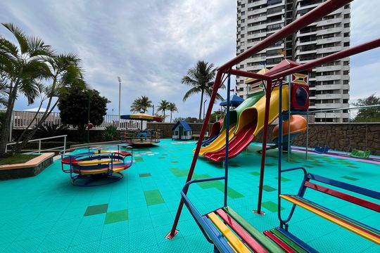 Playground de apartamento para alugar com 3 quartos, 103m² em Barra da Tijuca, Rio de Janeiro