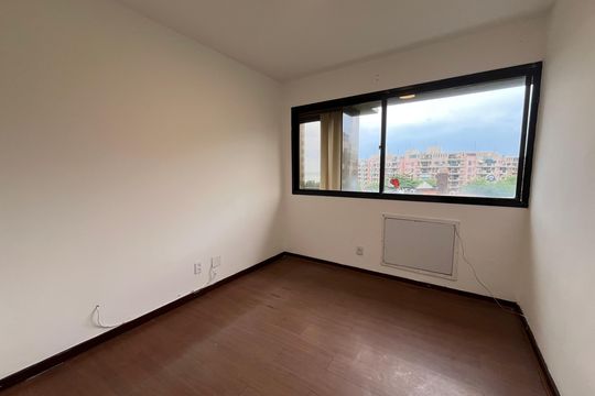 Quarto 1 de apartamento para alugar com 3 quartos, 103m² em Barra da Tijuca, Rio de Janeiro