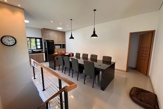 Cozinha de casa de condomínio para alugar com 3 quartos, 800m² em Granja Viana Ii, Cotia