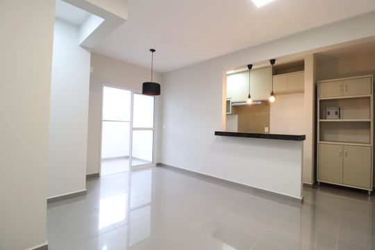 Apartamento para alugar com 2 quartos, 58m² em Segismundo Pereira, Uberlândia