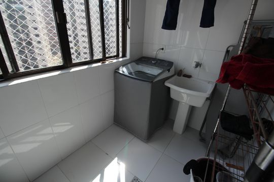 Área de Serviço de apartamento para alugar com 1 quarto, 63m² em Boqueirão, Santos