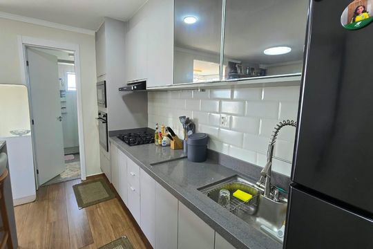 Cozinha de apartamento para alugar com 1 quarto, 40m² em Belém, São Paulo