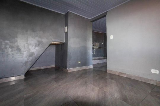 Sala/cozinha de casa para alugar com 1 quarto, 42m² em Burgo Paulista, São Paulo