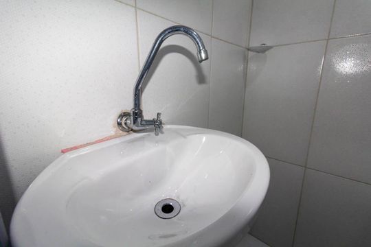 Banheiro  de casa para alugar com 1 quarto, 42m² em Burgo Paulista, São Paulo