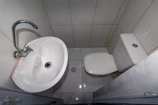 Banheiro  de casa para alugar com 1 quarto, 42m² em Burgo Paulista, São Paulo