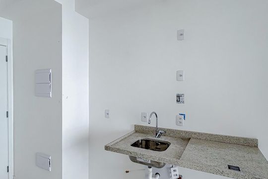 Cozinha de kitnet/studio à venda com 1 quarto, 24m² em Tatuapé, São Paulo