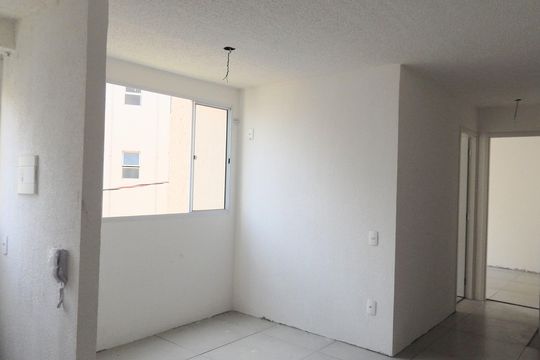 Sala de apartamento para alugar com 2 quartos, 41m² em Santa Cruz, Rio de Janeiro
