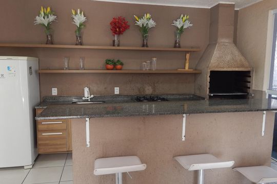 Área comum de apartamento para alugar com 2 quartos, 41m² em Santa Cruz, Rio de Janeiro