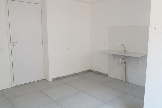 Cozinha  de apartamento para alugar com 2 quartos, 41m² em Santa Cruz, Rio de Janeiro