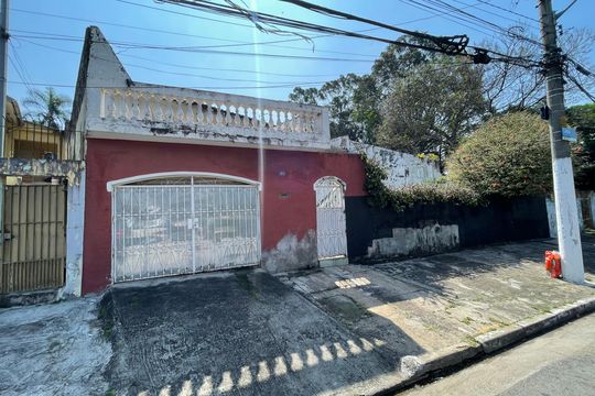 Fachada de casa à venda com 2 quartos, 723m² em Cidade Antônio Estêvão de Carvalho, São Paulo