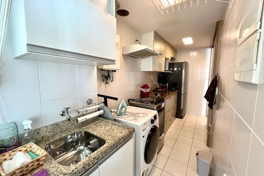 Área de Serviço de apartamento para alugar com 2 quartos, 79m² em Barra Olímpica, Rio de Janeiro