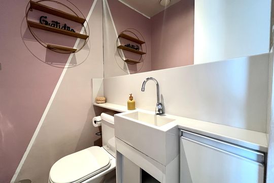 Lavabo de apartamento para alugar com 2 quartos, 79m² em Barra Olímpica, Rio de Janeiro