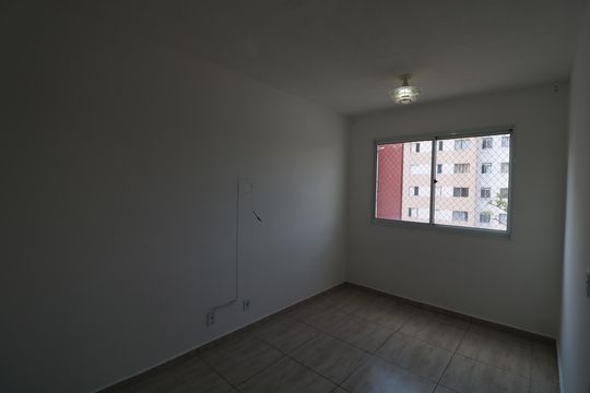 Sala de apartamento à venda com 2 quartos, 46m² em Parque São Lourenço, São Paulo