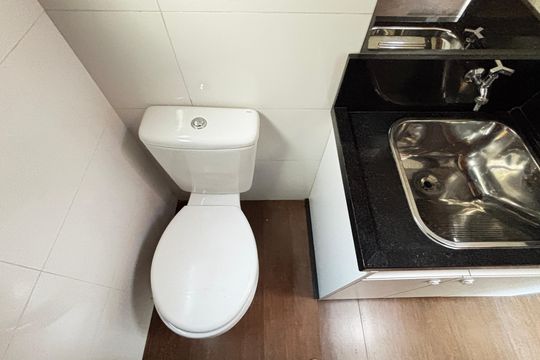 Cobertura - Area de Serviço e Banheiro de apartamento à venda com 2 quartos, 85m² em Jardim Stetel, Santo André
