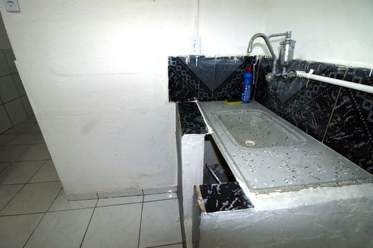 Cozinha de casa para alugar com 3 quartos, 58m² em Irajá, Rio de Janeiro