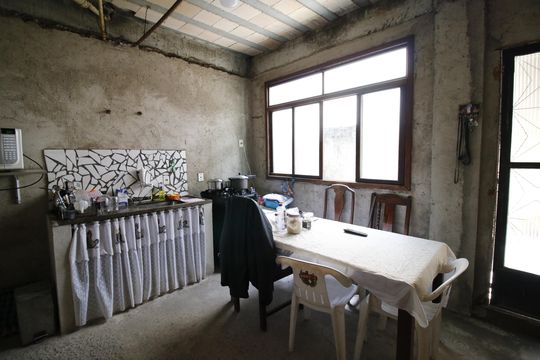 Casa à venda com 2 quartos, 120m² em Curicica, Rio de Janeiro