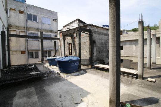 Casa à venda com 2 quartos, 120m² em Curicica, Rio de Janeiro