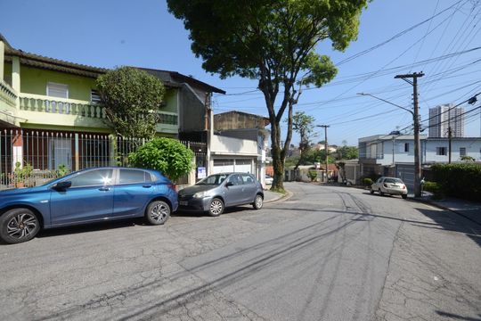 Fachada de casa para alugar com 1 quarto, 60m² em Chácara Inglesa, São Paulo