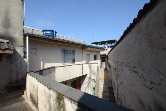 Área externa de casa para alugar com 1 quarto, 60m² em Chácara Inglesa, São Paulo