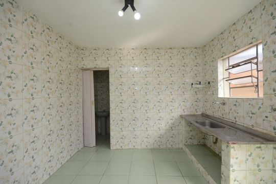 Cozinha de casa para alugar com 1 quarto, 60m² em Chácara Inglesa, São Paulo