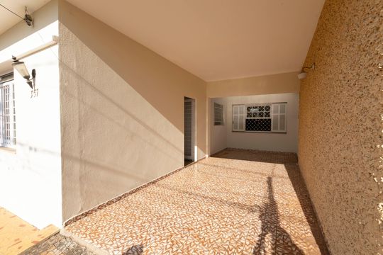 GARAGEM de casa à venda com 4 quartos, 174m² em Jardim Chapadão, Campinas