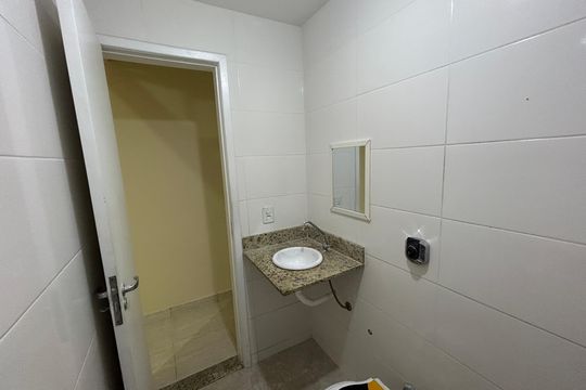 Banheiro 2 de casa para alugar com 2 quartos, 91m² em Quintino Bocaiúva, Rio de Janeiro