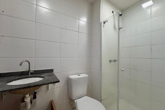 Banheiro Social de apartamento para alugar com 2 quartos, 60m² em Camorim, Barra Olimpica , Rio de Janeiro