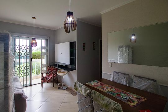 Apartamento à venda com 3 quartos, 61m² em Tingui, Curitiba