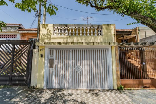 Fachada de casa à venda com 3 quartos, 120m² em Sacomã, São Paulo
