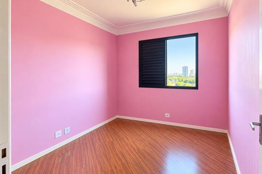 Quarto de apartamento à venda com 2 quartos, 48m² em Portal dos Gramados, Guarulhos