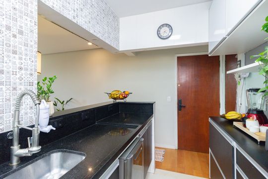 Cozinha de apartamento à venda com 3 quartos, 62m² em Vila Pereira Barreto, São Paulo
