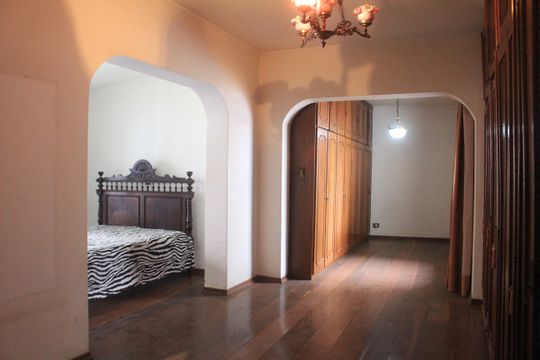 Suíte 1 de casa à venda com 3 quartos, 354m² em Olímpico, São Caetano do Sul